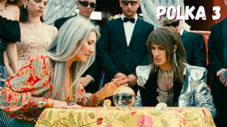 Fotogramma tratto dal video del brano Polka 3 di Rosa Chemical