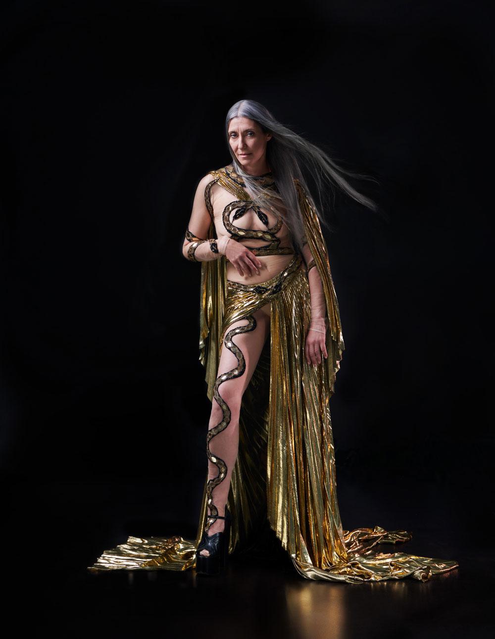 Shot of grey model Valeria Sechi in a Gucci dress for Iniziative di ii Magazine