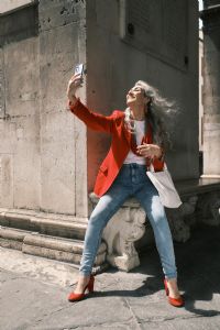 Italian gray hair model Valeria Sechi for Oppo