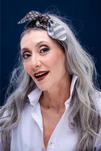 Italian grey hair model Valeria Sechi with a vipuntozero headband