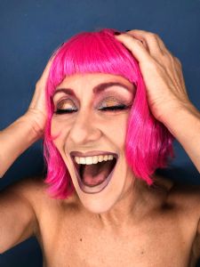 Model Valeria Sechi wearing a colored wig