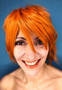 Model Valeria Sechi wearing a colored wig