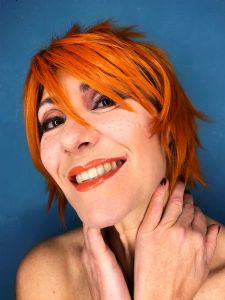 Model Valeria Sechi wearing a colored wig