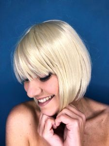 Model Valeria Sechi wearing a colored wig